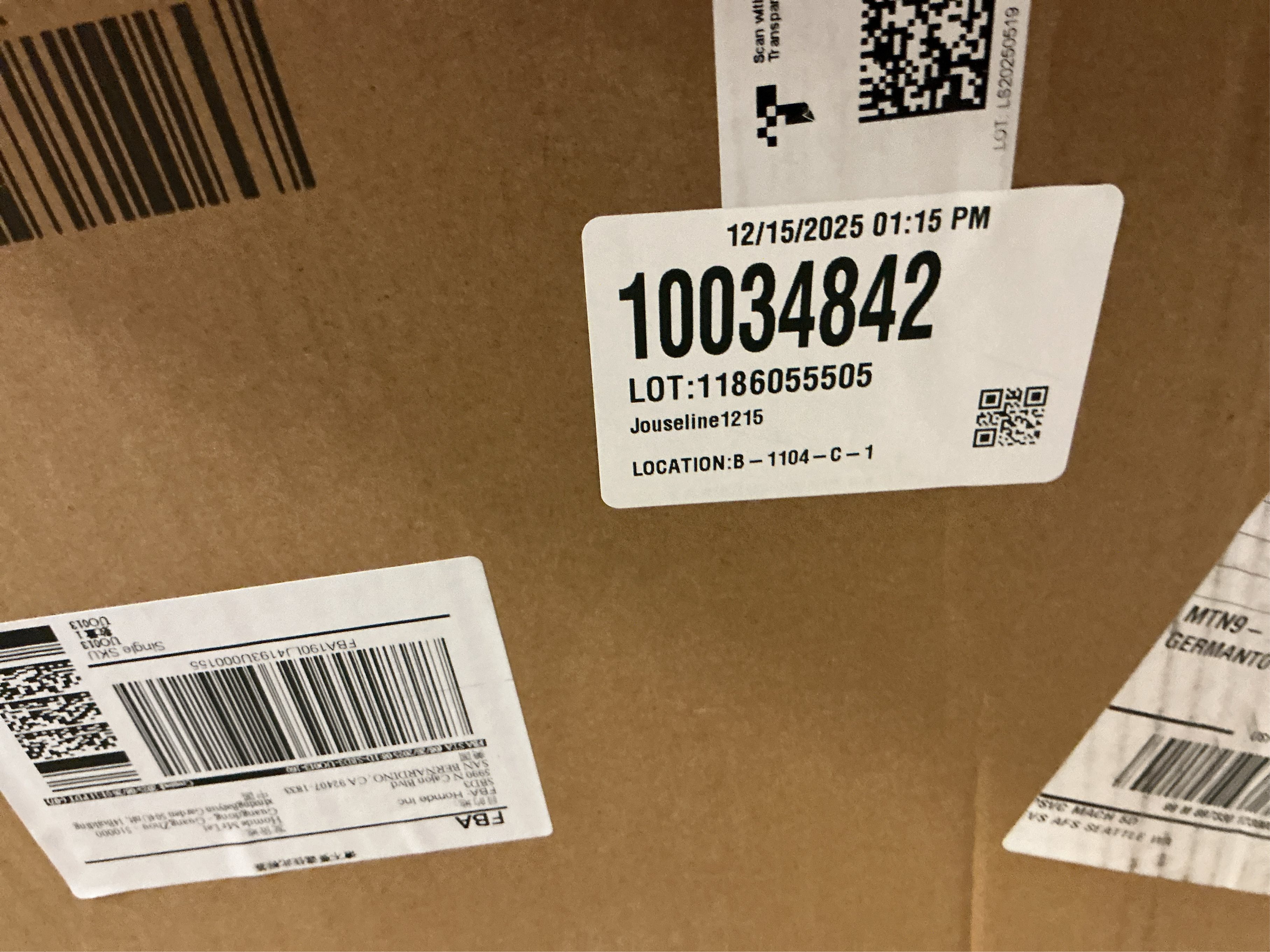 Decoway Pre Lit Pre Decorated Christmas Tree Pop Up Christmas Tree and Warm White LED Lights,Holiday Party Decorations,Red Gold (Yellow, 6 FT)