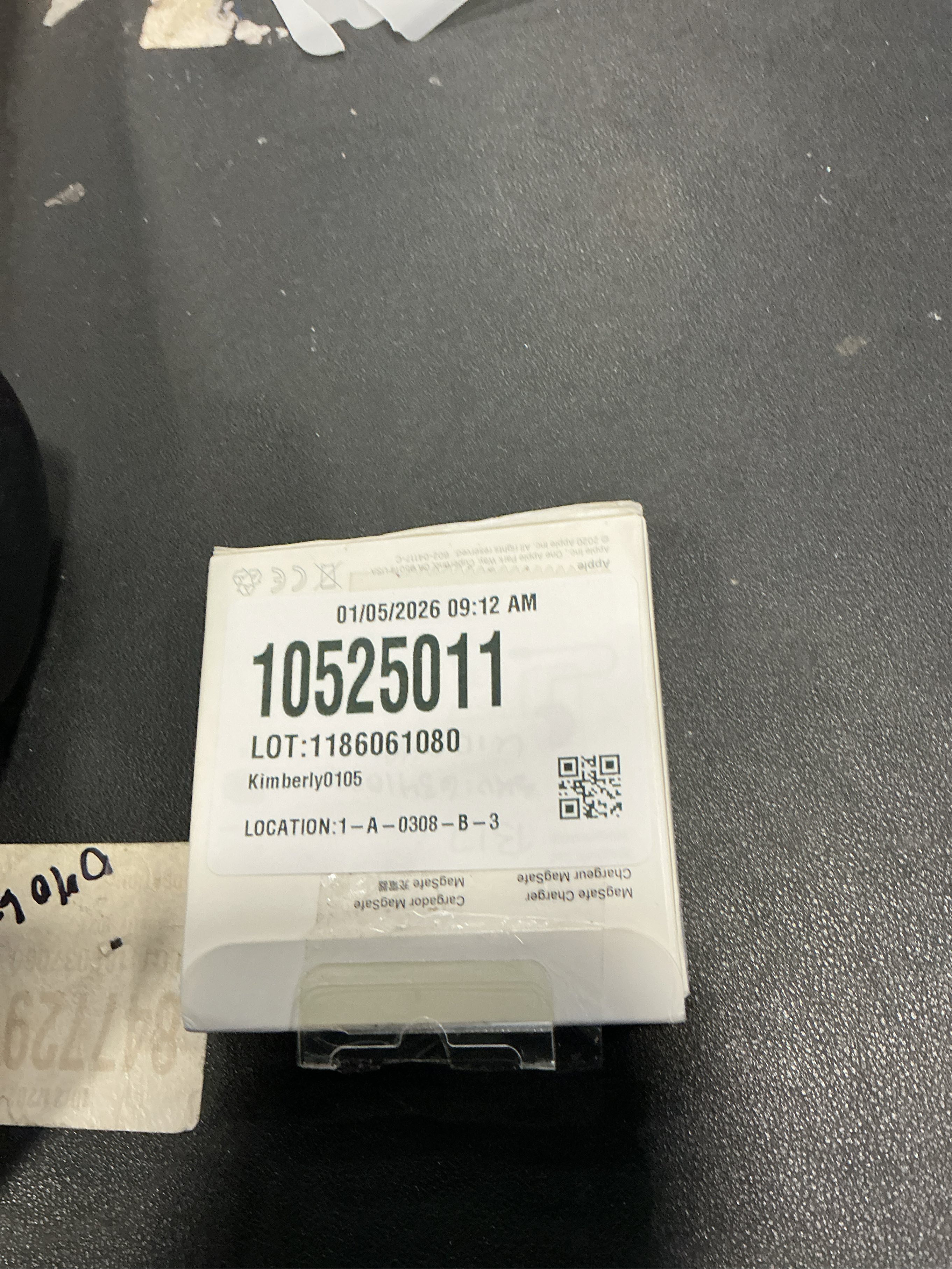 Apple MHXH3AM/A MagSafe iPhone Charger - White