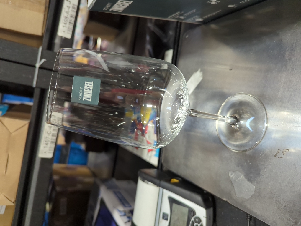 Schott Zwiesel Tulip Bordeaux 22.2oz - Set of 4 - Brown