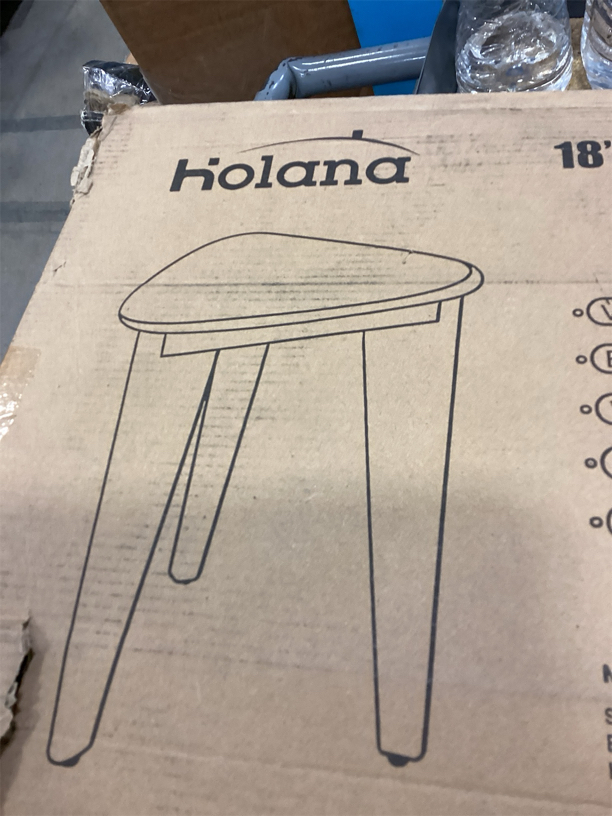 HOLANA 18 Corner Shower Foot Rest - Wooden Showers Stool Seat for Shaving Legs - Small Shower Benches for Inside Shower - Waterproof Bath Step Stools Bench for Bathroom (Height - 18in, Acacia)