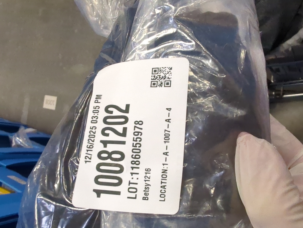 Size S....Nike Womens tempo Shorts