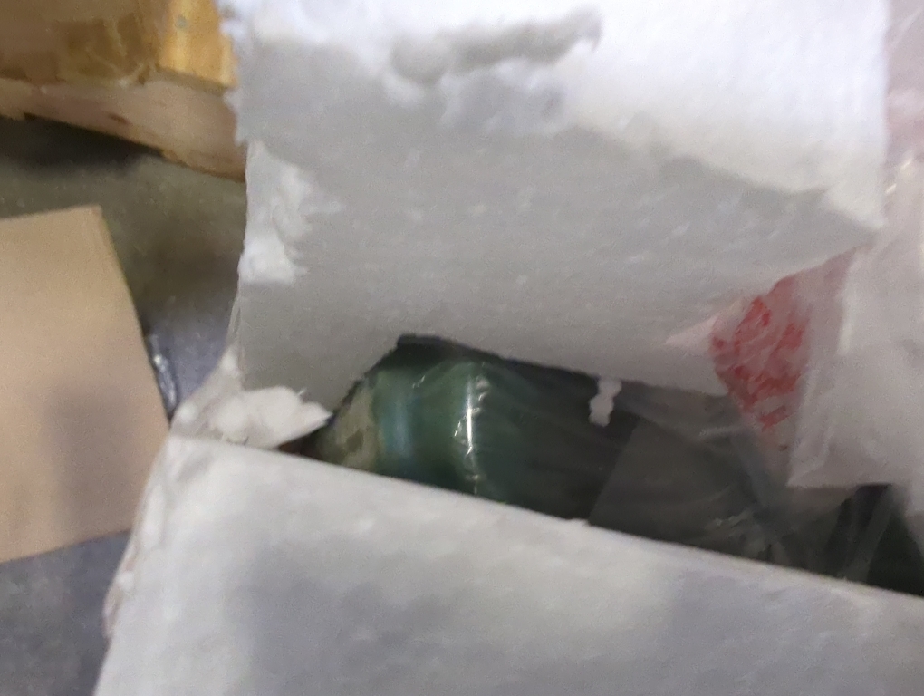 PoKat 27.5 Dark Green Ceramic Table Lamps for Living Room, Farmhouse Table Lamps Set of 2 for Bedroom Night Stands, Modern Bedside Lamps for End Side Table, Vintage Nightstand Decor Lamps Home Office