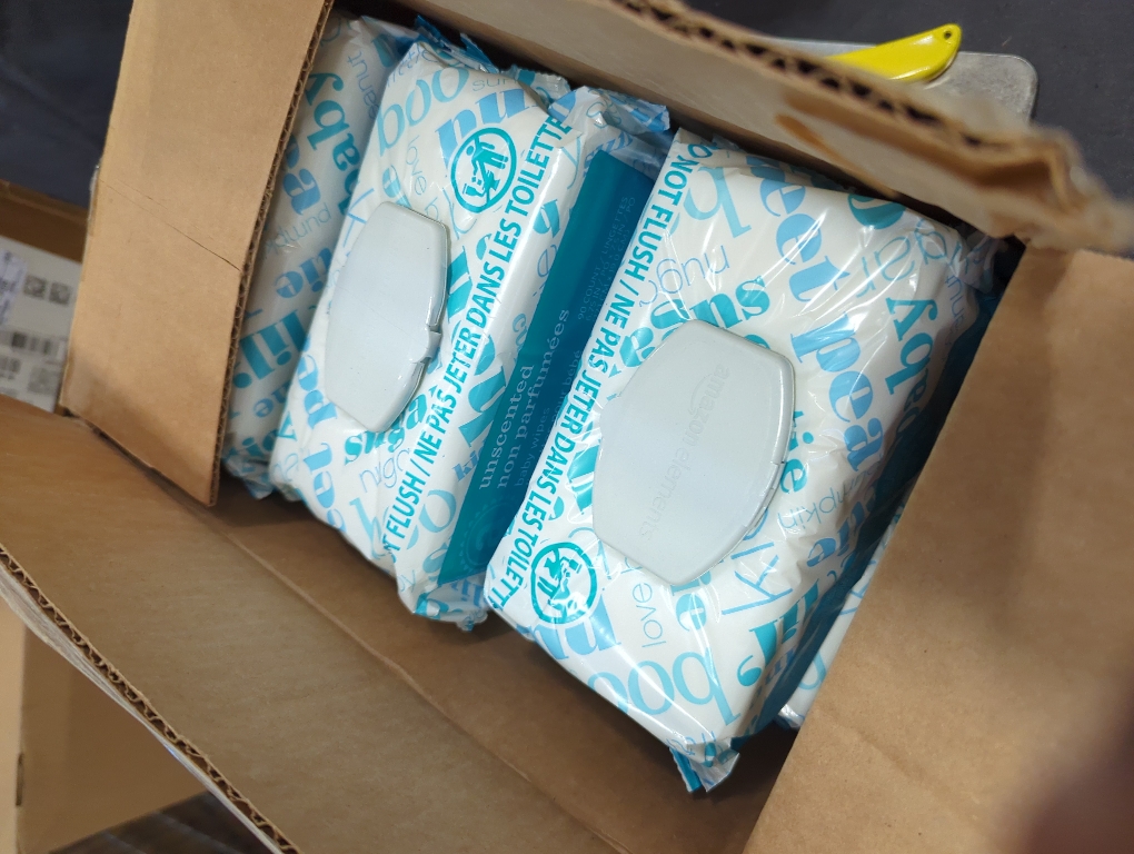 Amazon Elements Baby Wipes, Unscented, 810 Count, Flip-Top Packs