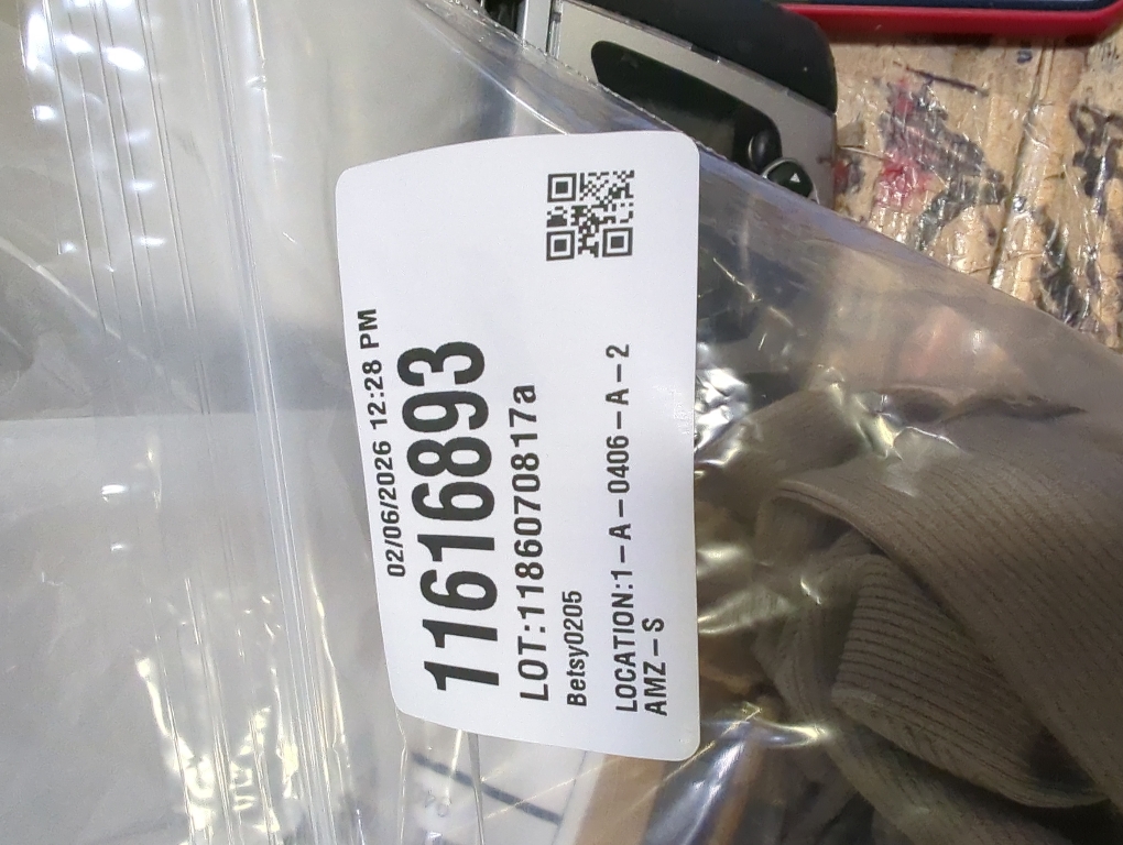 Size L ...Elegant Sleeveless Cross-Neck Jumpsuit with Waist Tie