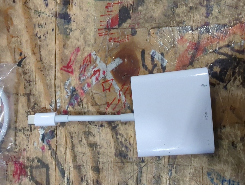 Apple USB-C Digital AV Multiport Adapter