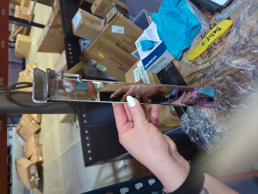 12 Slatwall Rectangular Tube Holding Hangrail Bracket for Retail, Chrome, 5 Pack