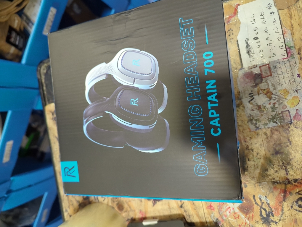 Logitech G432 Wired Gaming Headset, 7.1 Surround Sound, DTS Headphone:X 2.0, Flip-to-Mute Mic, PC (Leatherette) Black/Blue