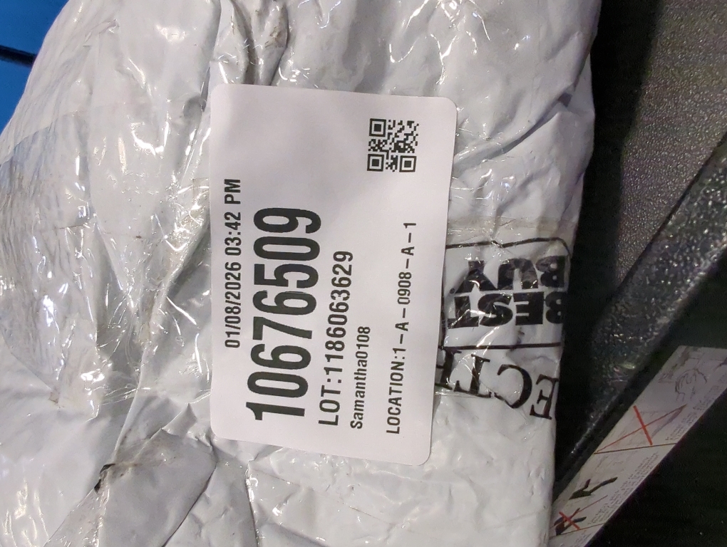 Dyson vacuum cleaner brush replacement and charger with base attachment