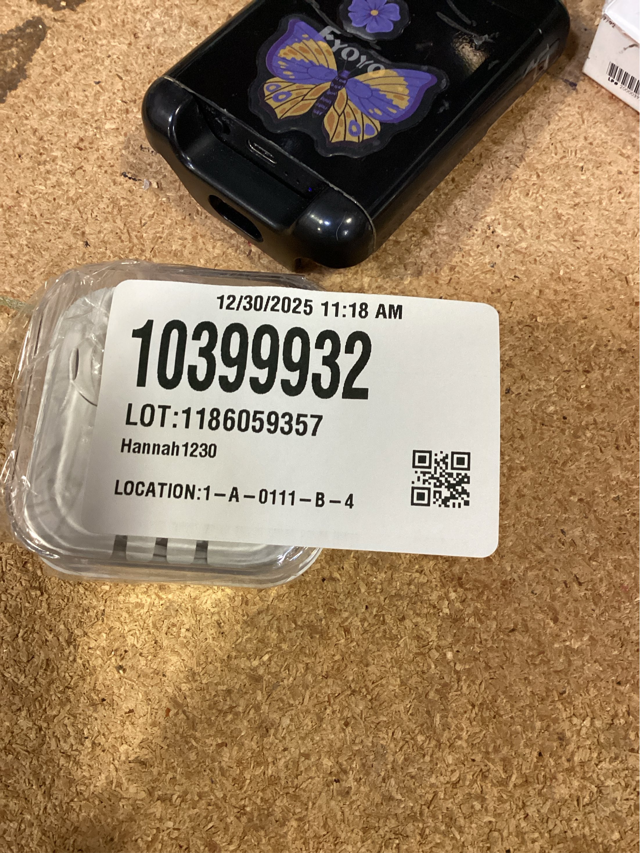 Aux Headphones/Earphones/Earbuds 3.5mm Wired Headphones Noise Isolating Earphones with Built-in Microphone & Volume Control Compatible with Phone 6 SE 5S 4 Pod Pad Samsung/Android MP3 (2 Pack)