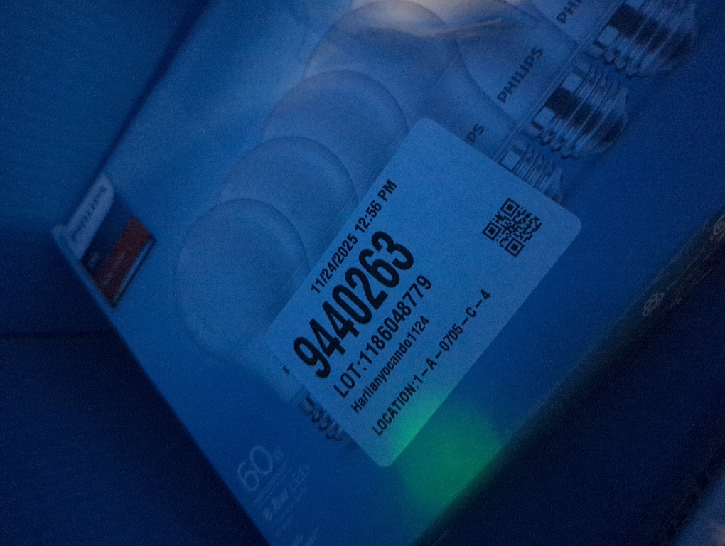 Philips LED 60W Frosted Soft White A19 8P Non-Dim T20: Low Energy 800 Lumens, Enclosed Fixture, E26 Base, 2700K, 10-Year Life