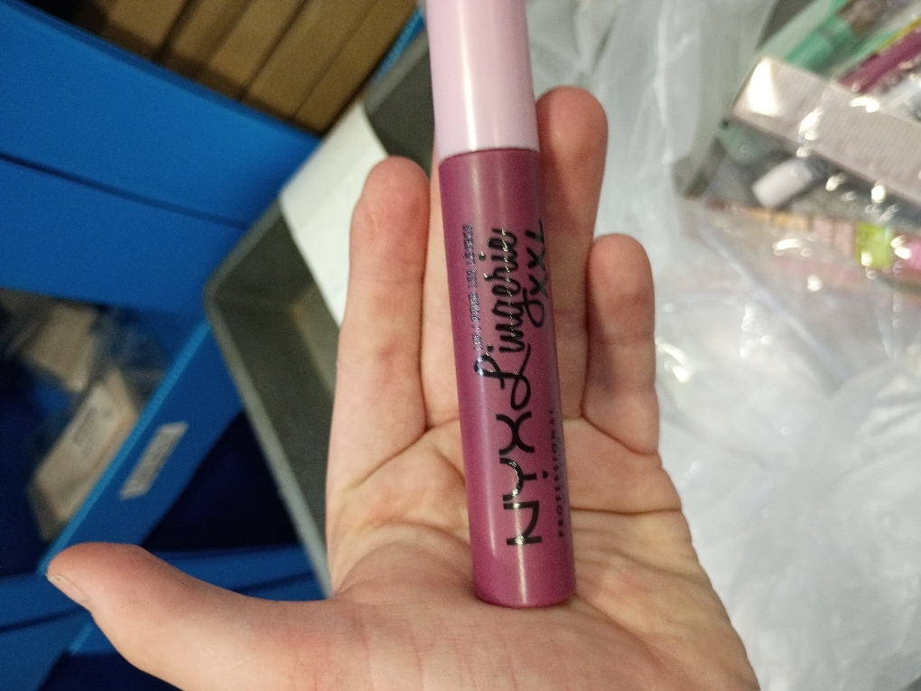 NYX PROFESSIONAL MAKEUP Lip Lingerie XXL Matte Liquid Lipstick - Unlaced (Cool Toned Dusty Rose)