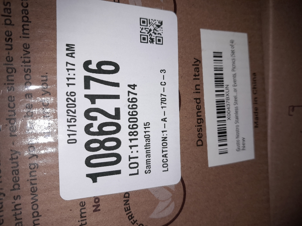 Gusto Nostro Stainless Steel Wine Glass - 18 oz - Cute, Unbreakable Wine Glasses for Travel, Camping and Pool - Fancy, Unique and Cool Portable Metal Wine Glass for Outdoor Events, Picnics (Set of 4)