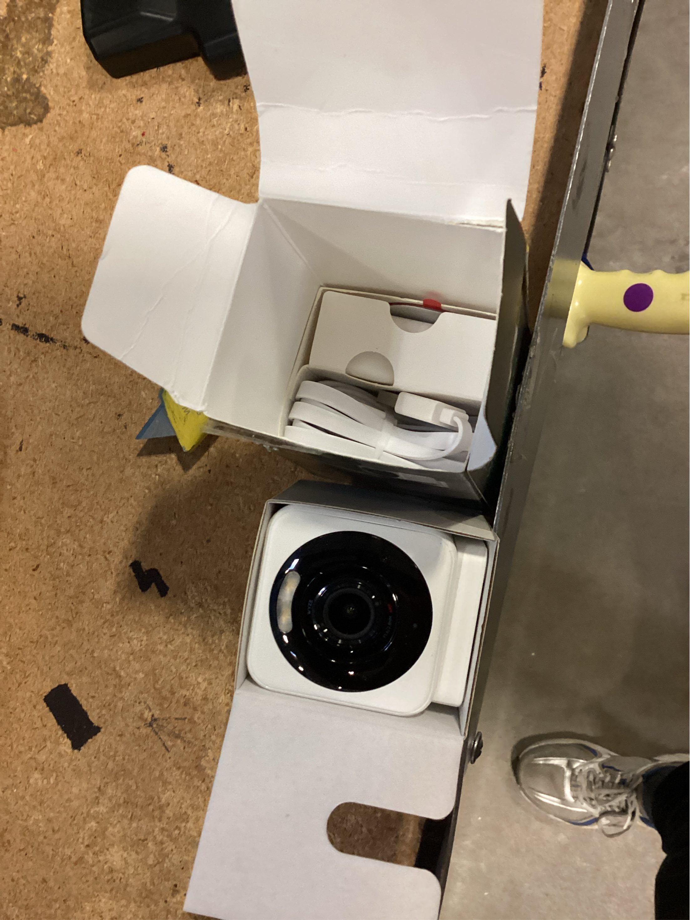 Wyze Cam V4 Plug-in Indoor and Outdoor Smart-Enabled Security Camera