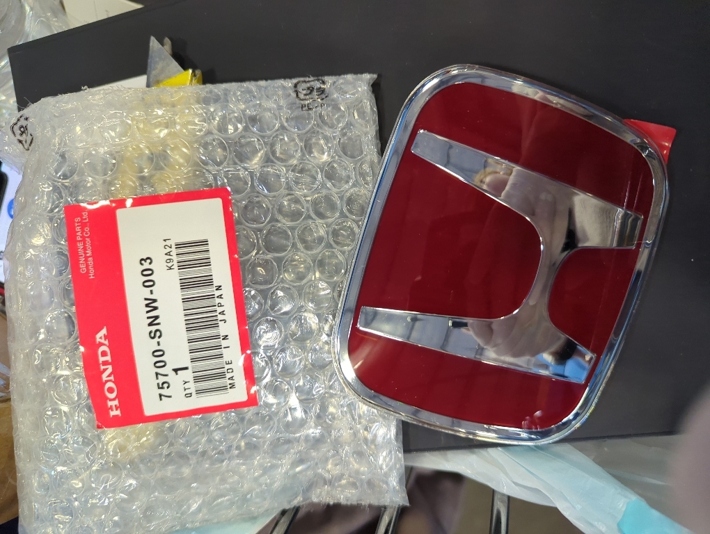 FRONT LOGO JDM RED Honda Emblem 123mmX100mm