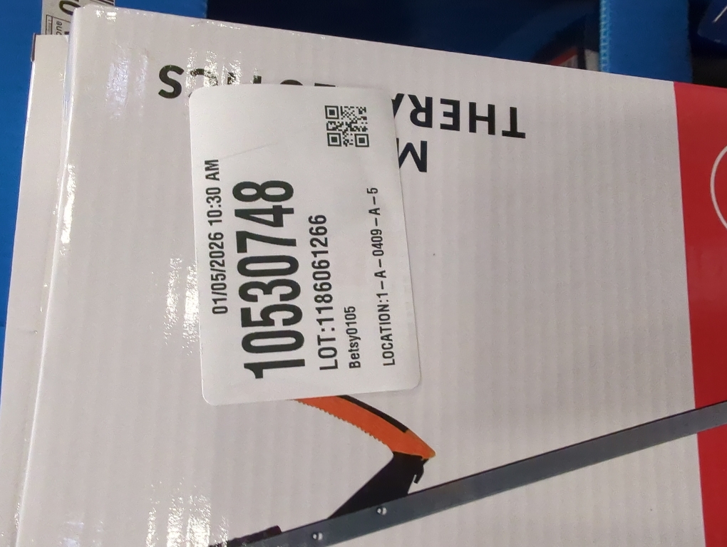 Medic Therapeutics 2-Pack Extra Long Reacher Grab Tool W/ Magnetic Ti. Lightweight with a Strong Grip and Easy Attachment to Canes  Walkers  and Wheel