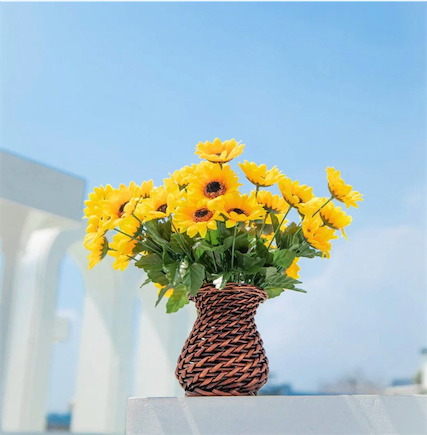 Velener Artificial Silk Sunflower with Rattan Vase Daisy Arrangement, Flowers & Stems, Sunflower Bouquet, Handmade Willow, Fake Flowers in Vase for Home Decor