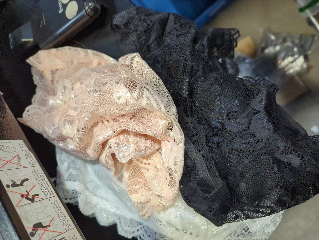 3pcs Women's Floral Lace Strapless Bandeau Tube Top with Bra - One Size, Stretchy and Comfortable for Everyday Wear