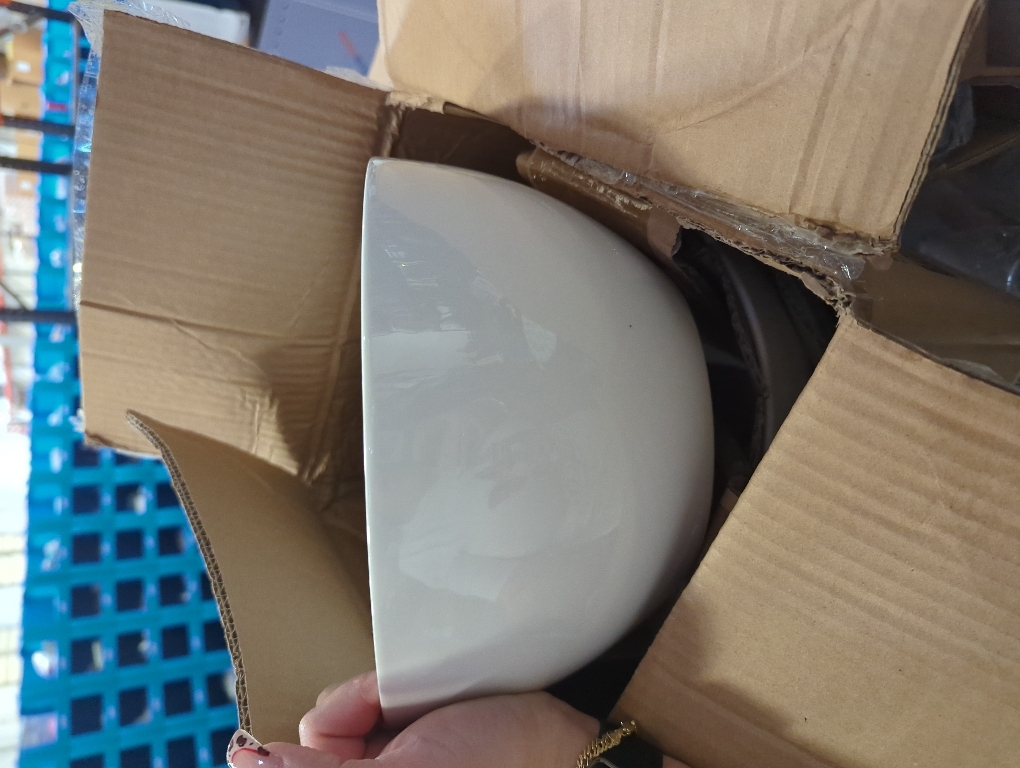 US Acrylic Vista White Plastic Salad and Serving 10-inch Bowls | set of 3 | Reusable, BPA-free, Made in the USA | 135 oz. capacity