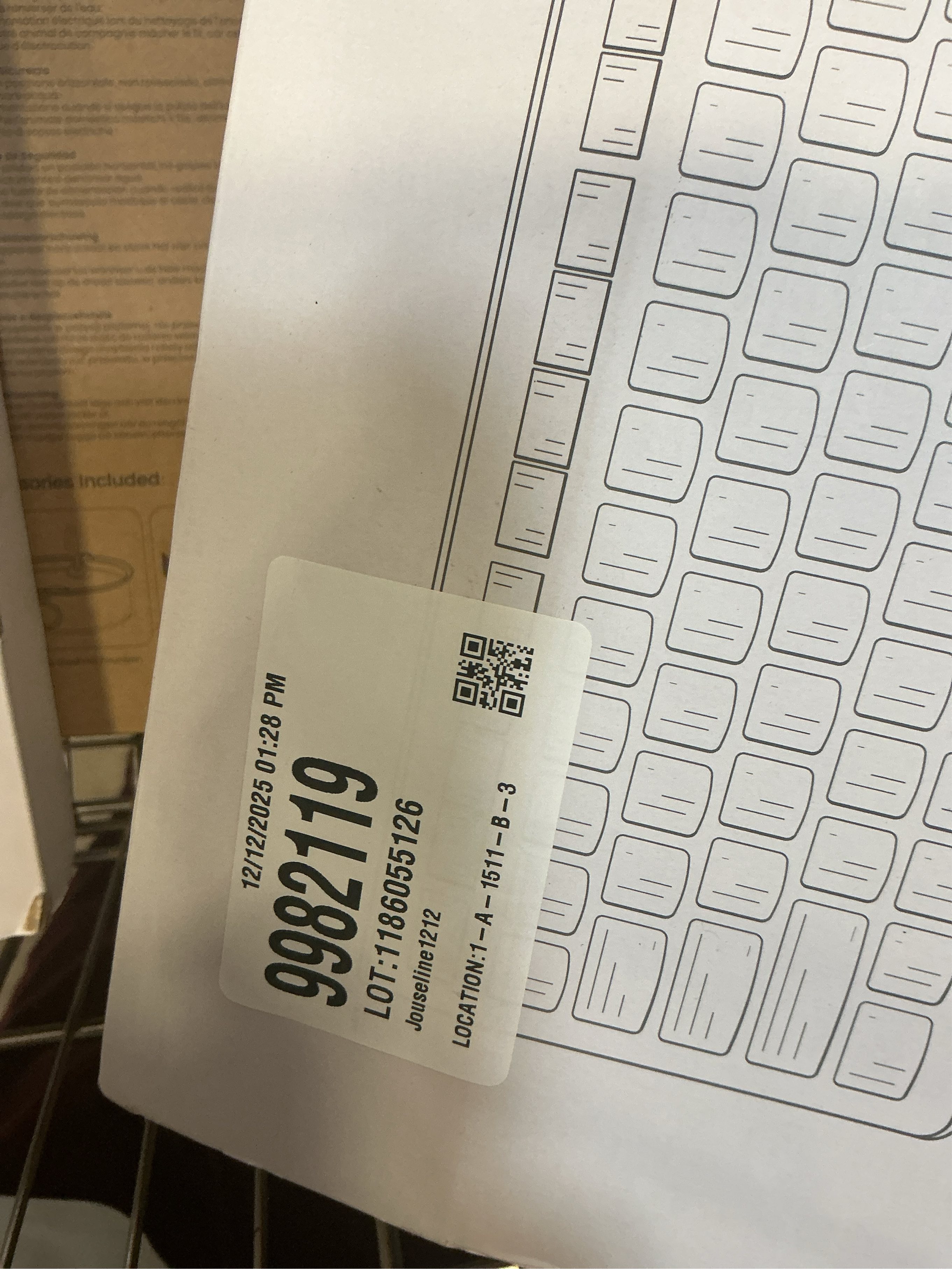 Wireless Keyboard and Mouse Combo, Full-Sized Wireless Keyboard and Adjustable DPI Mouse, 2.4GHz USB Receiver, Silent Keyboard and Mouse for PC, Windows, MAC, Desktop, Laptop(Purple)