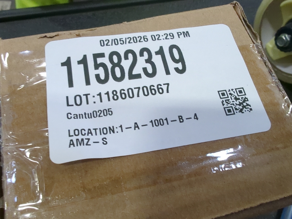 Catheters for Men Overnight,10Pcs Silicone External Condom Catheter Disposable Self-Seal Set,Male Catheters for Home Use,Easy Drainage,No Backflow (Large Size)