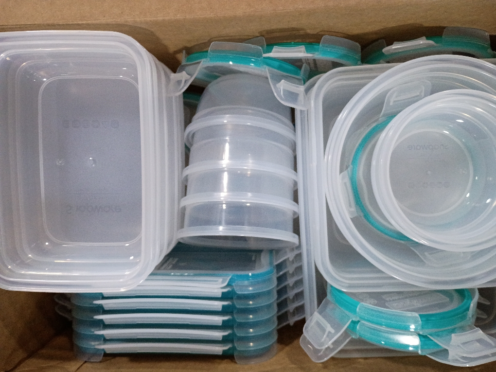 Snapware BPA-Free Plastic Storage Container Set - 38 pcs