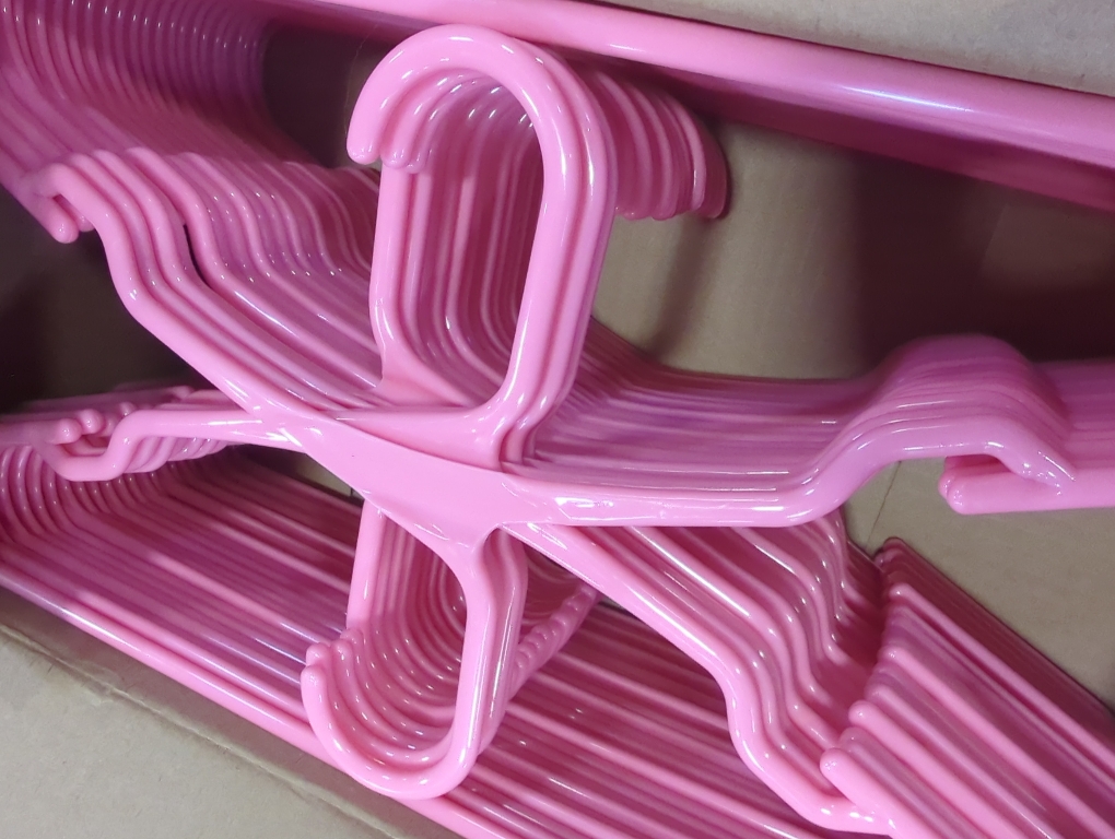 NEATERIZE Clothes Hangers Plastic 50 Pack for Adults - Plastic Hangers  the Perfect Coat Hanger and Space Saving Clothes Hangers for Closet  Percheros