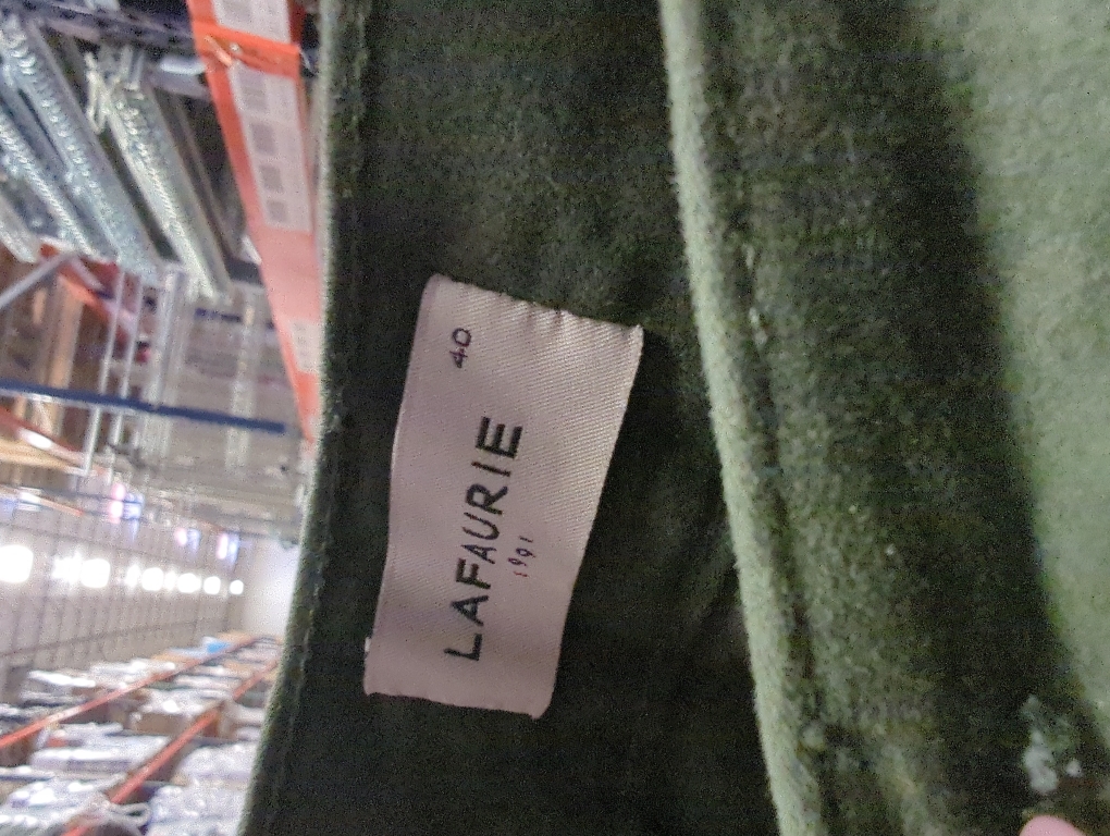 Size 40 LaFaurie men's casual pants olive