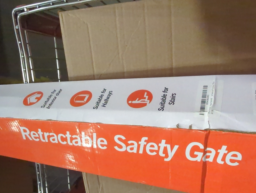 Size 42 Color White Reinforced 42” Extra Tall Retractable Dog Gate for Doorways 60” Wide Mesh Baby Gate, Tall Baby Gates for Stairs with Rods to Prevent Crawling Through Retractable Pet Gate Indoor Outdoor, White