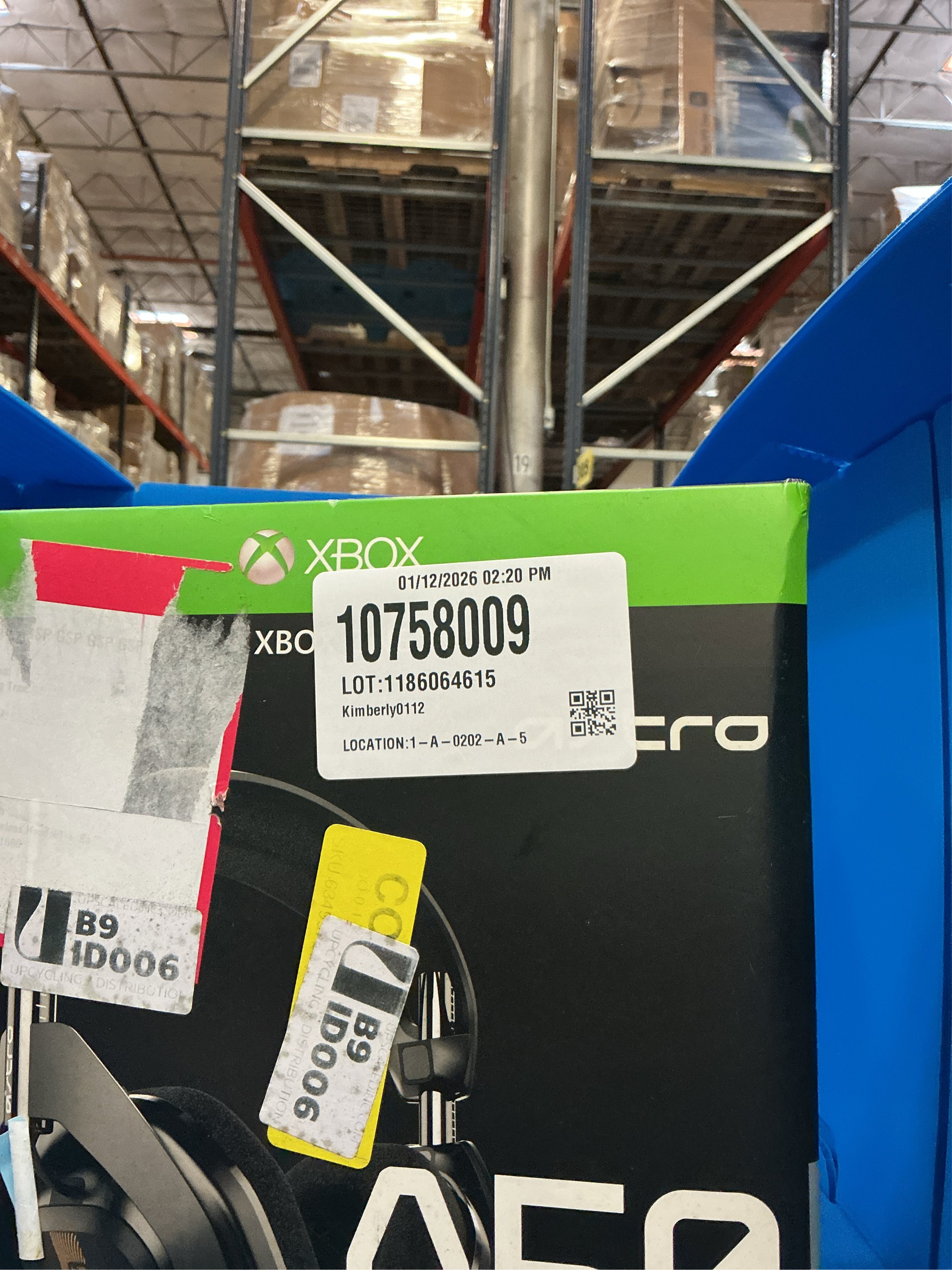 Astro Gaming - A50 Gen 4 Wireless Gaming Headset for Xbox One, Xbox Series X|S, and PC - Black