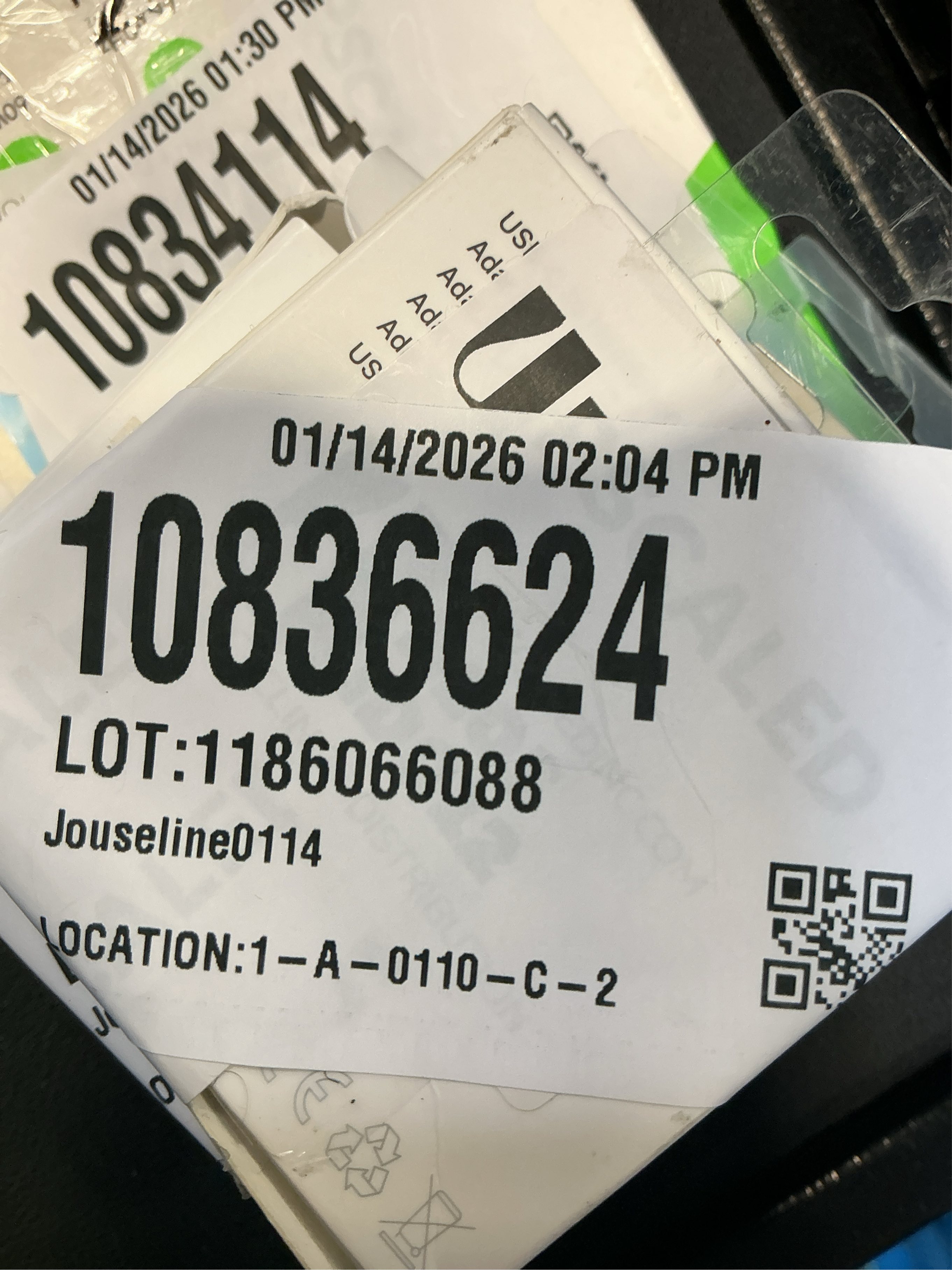 Apple USB-C to 3.5 mm Headphone Jack Adapter