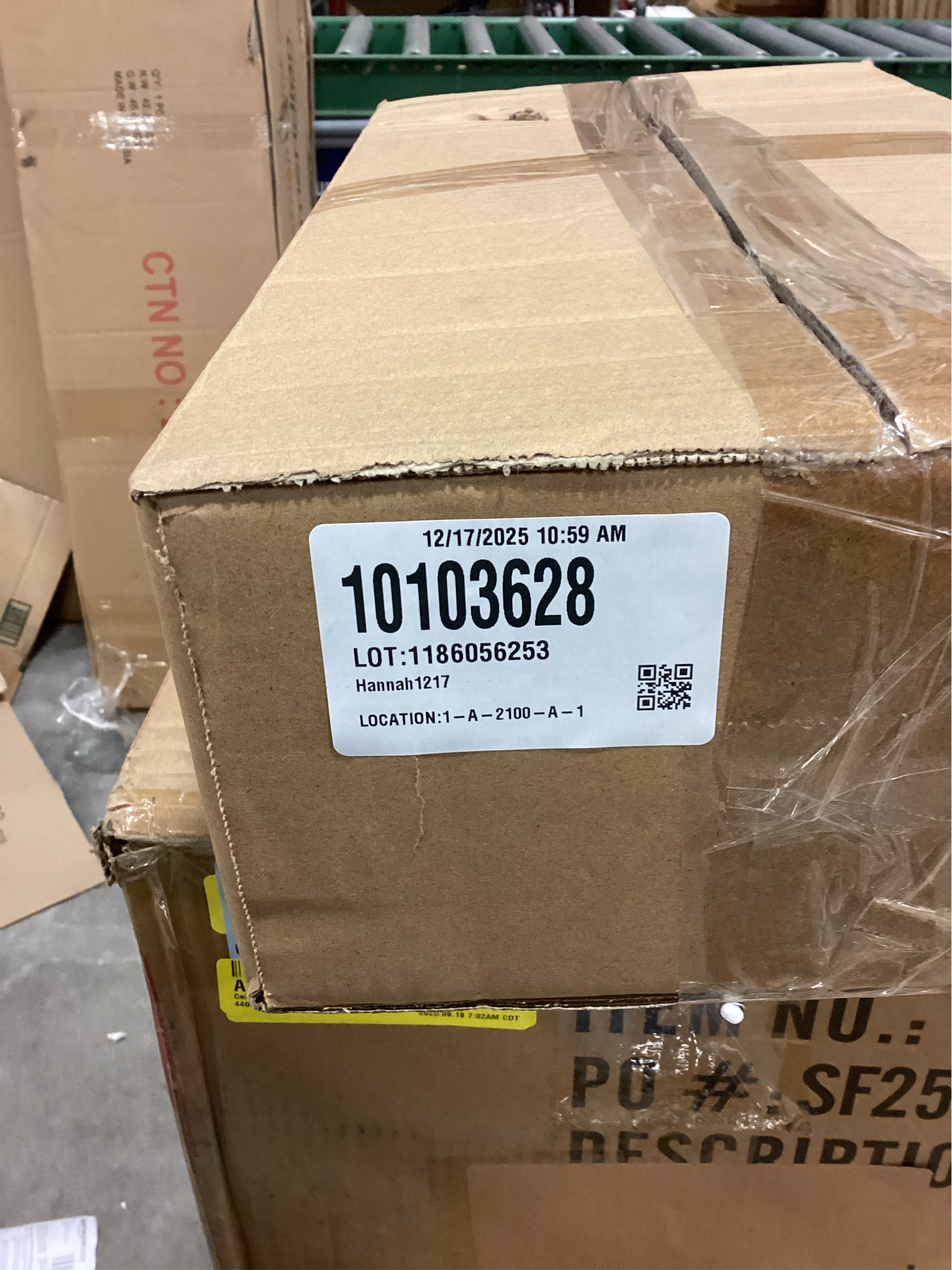 Velener 28 Inch Artificial Agave Plants Outdoor Set, Large Fake Plants Indoor for Home Decor, Realistic UV Resistant Faux Succulents Plants Without Pot, Set of 2