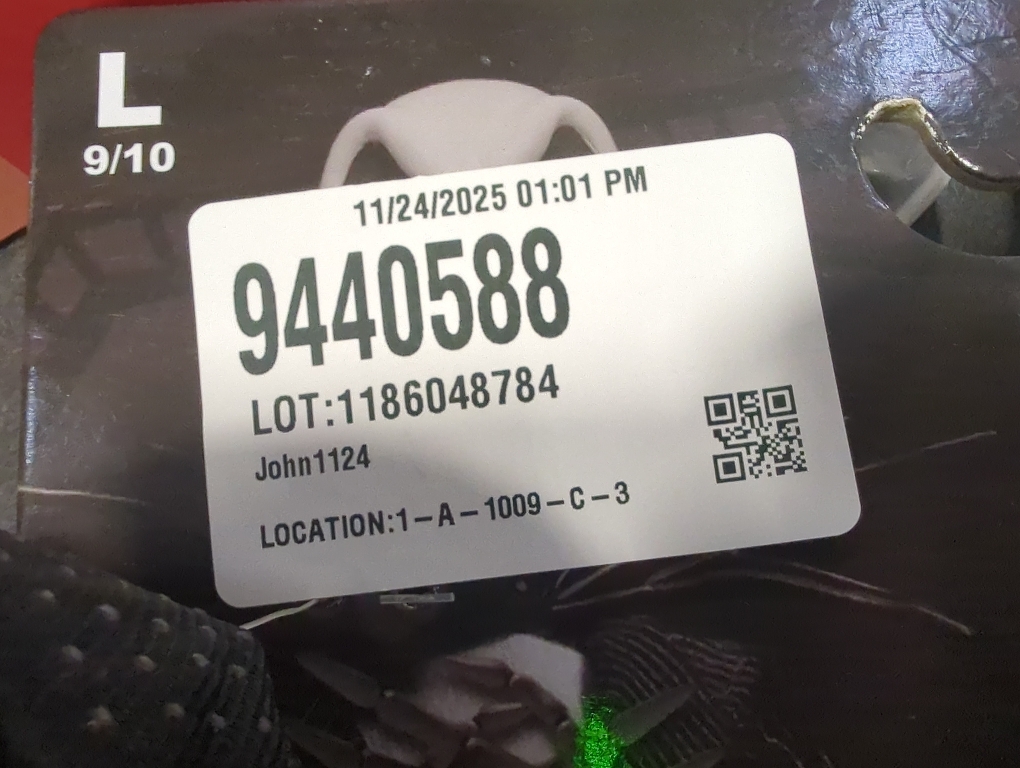 Size L 9/10 Color Black Disney Men's Nightmare Before Christmas Slippers - Jack Skellington Plush Slip-On House Shoe Slides