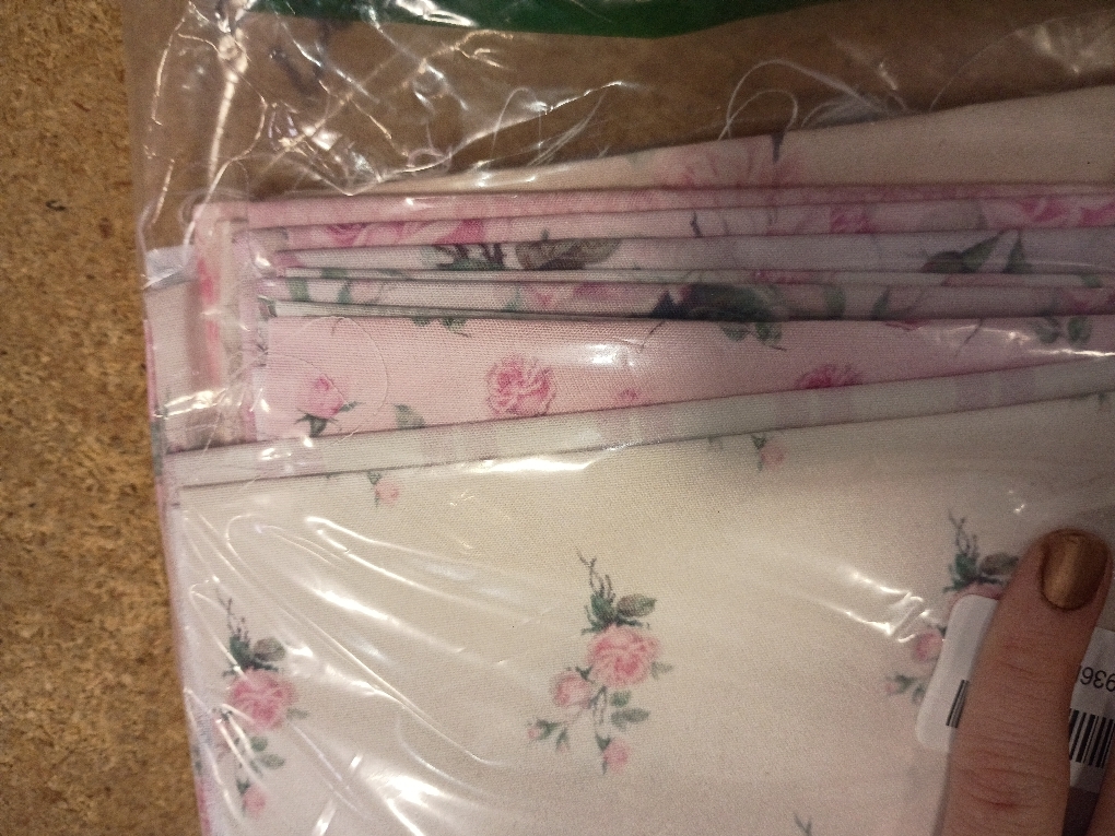 12 Pieces Floral Cotton Fabric Bundle, 18 X 22 Inch Pink Rose Flower Quilting Square Fabric Retro Printed Fat Quarters Patchwork Sewing Fabrics for DIY Crafts Handmade Sewing Home Party Decor