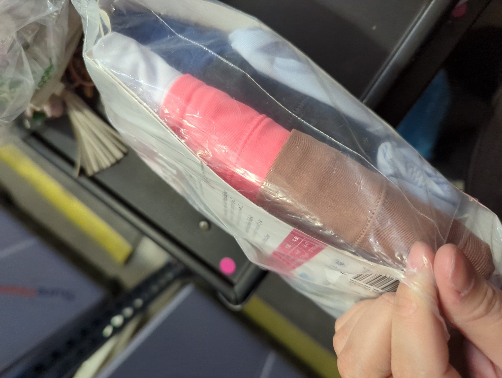 Size 9- 2XL Hanes Women's Signature Smoothing Microfiber Hi-Cut Underwear, 6-Pack