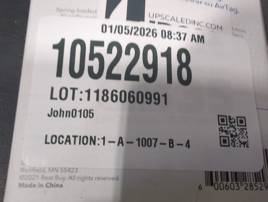 2 Pack Insignia - Key Ring Case for Apple AirTag (2-Pack) - Black