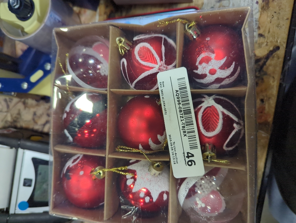 Heyiwell 2.36 Inch/9pc Shatterproof Christmas Ornament Balls,Christmas Hanging Balls Decorations for Xmas Trees and Holiday Decor,White Red