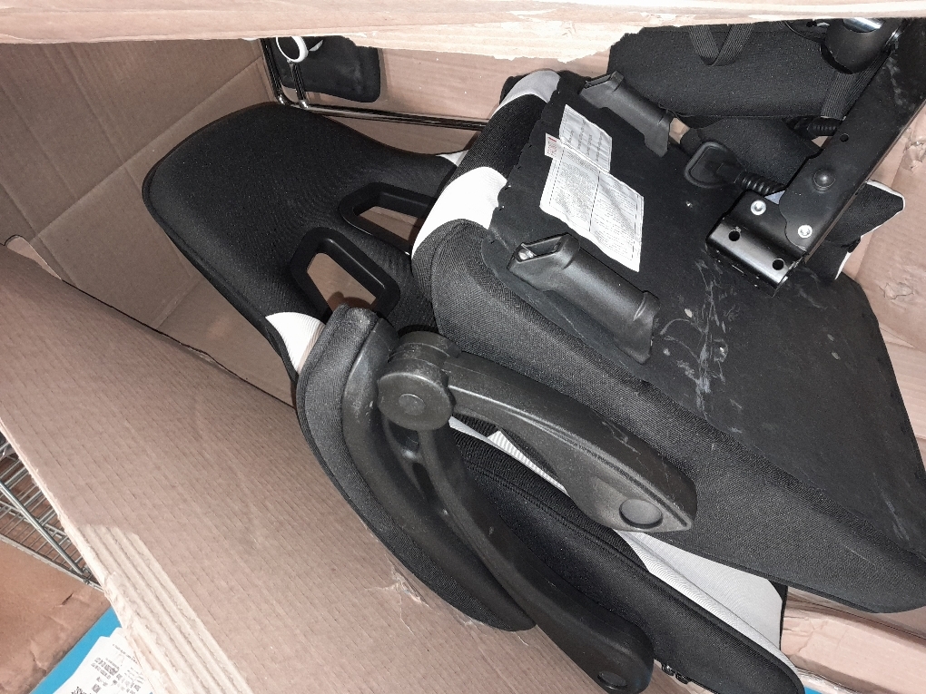 PayLessHere Ergonomic Racing Desk Chair Gaming Chair Computer Chair with Armrests 360° Swivel & Caster Pu Desk Task Chair Executive Headrest Lumbar Support for Back Pain Women Men and Adults (White)