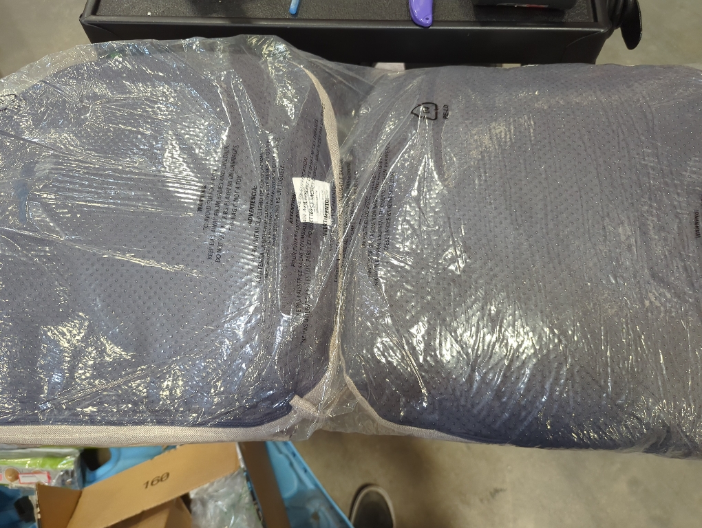 Chair Cushions for Dining Chairs, Dining Chair Cushions, Tufted Indoor Chair Pads with Ties & Non Slip Backing, Seat Cushions for Kitchen Chairs Set of 2, Beige