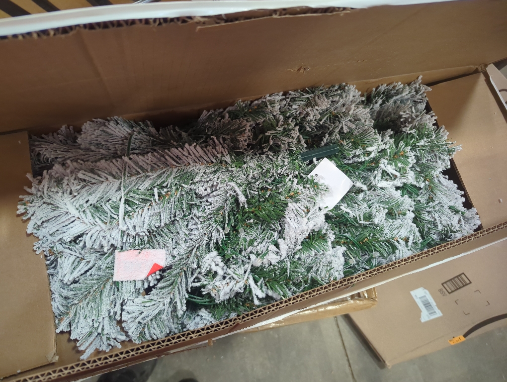 HOLLO STAR Size 7.5 ft Flocked Prelit Christmas Tree with 348 LED Lights, App Control, Skinny Artificial Pencil Christmas Tree, Multi-Color RGBW Lights, 960 Branch Tips, for Small Space, Home, Party