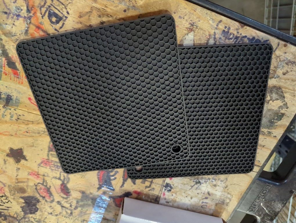 Silicone Trivet, Set of 2, Heat Resistant, Anti-Slip, Pot Holder, Lid Opener, Coaster, Stylish (Black)