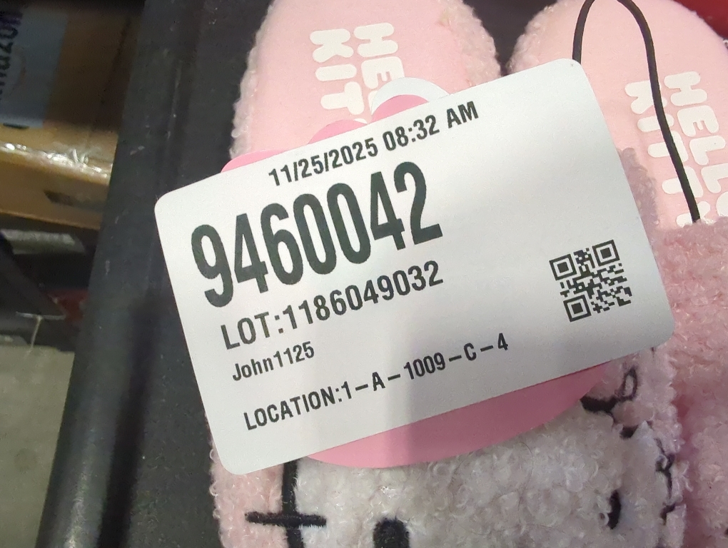 Size 13-1 Color Pink  Hello Kitty Slippers