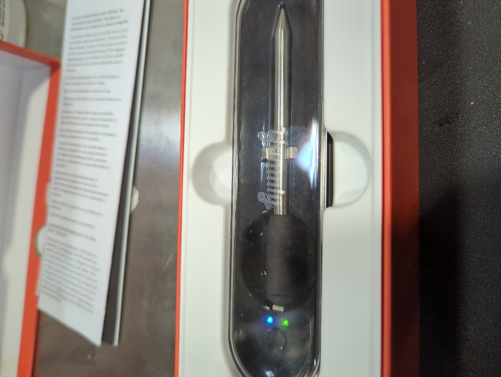 Yummly Smart Meat Thermometer with Wireless Bluetooth Connectivity