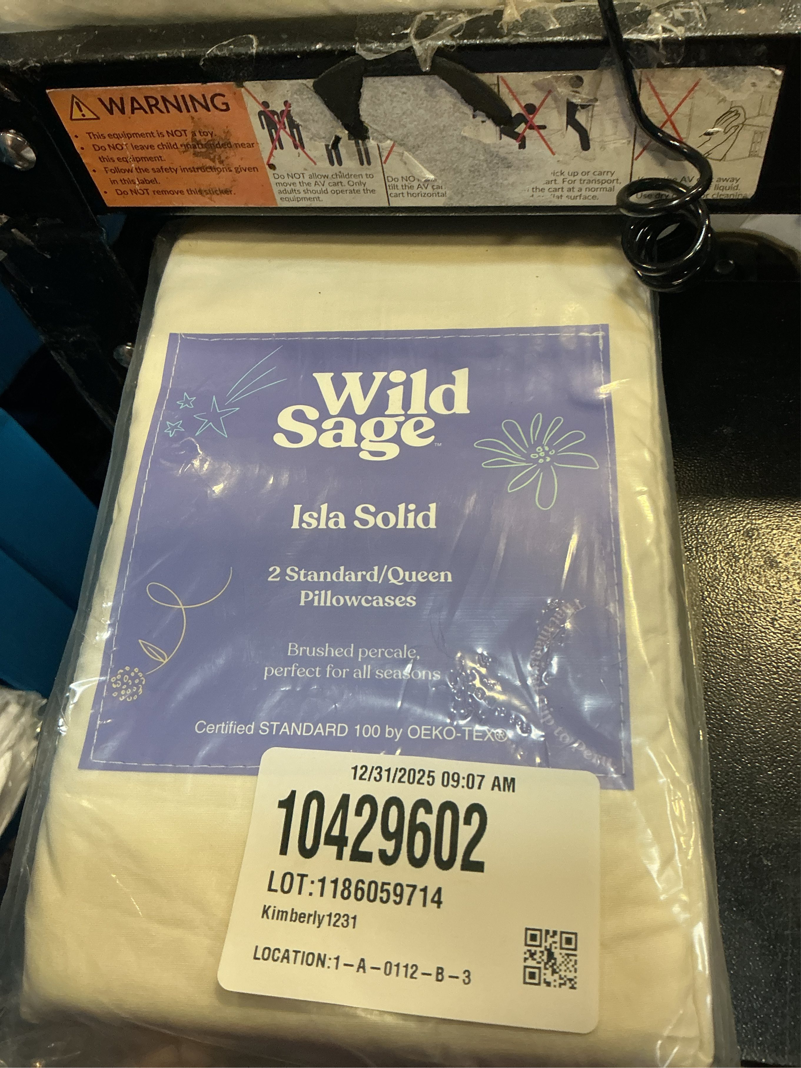 Wild Sage Brushed Cotton Percale 300-Thread-Count Standard/Queen Pillowcase in Coconut Milk