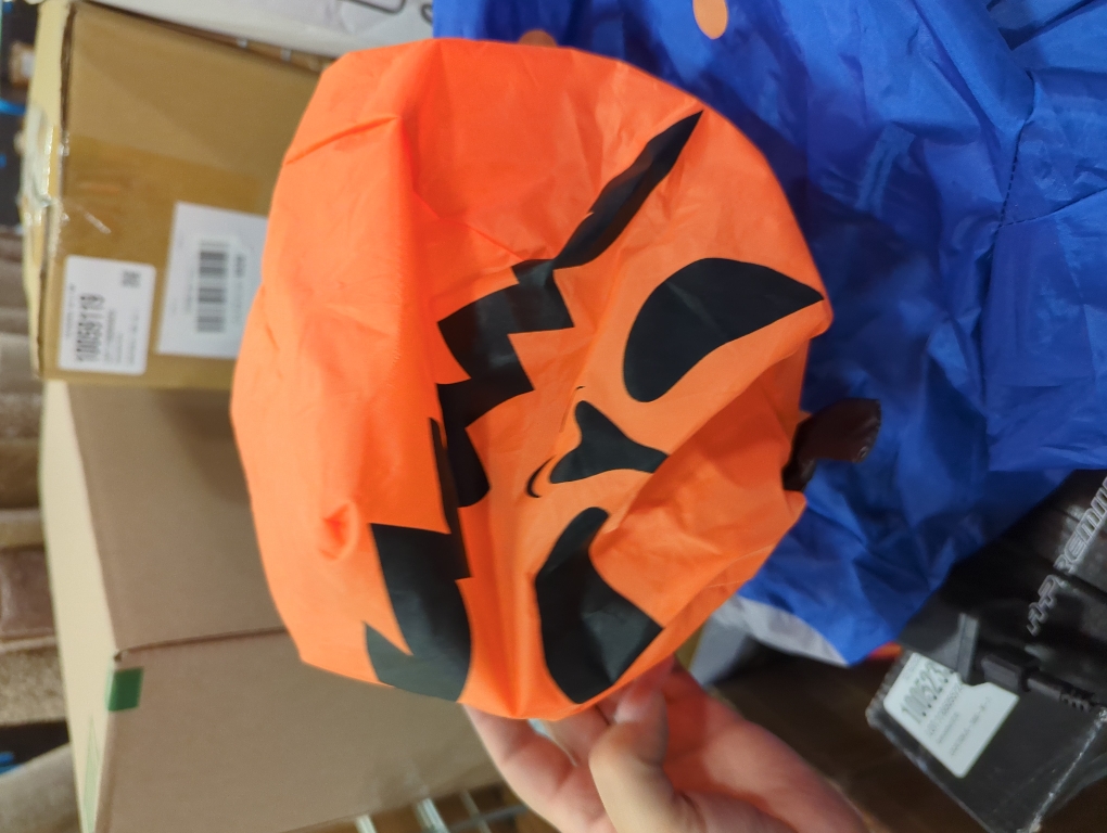 COMIN 6FT Long Halloween Inflatables Headless Horseman Outdoor Decorations Blow Up Lightning Horse Yard with Built-in LEDs for Indoor Party Garden Lawn Decor