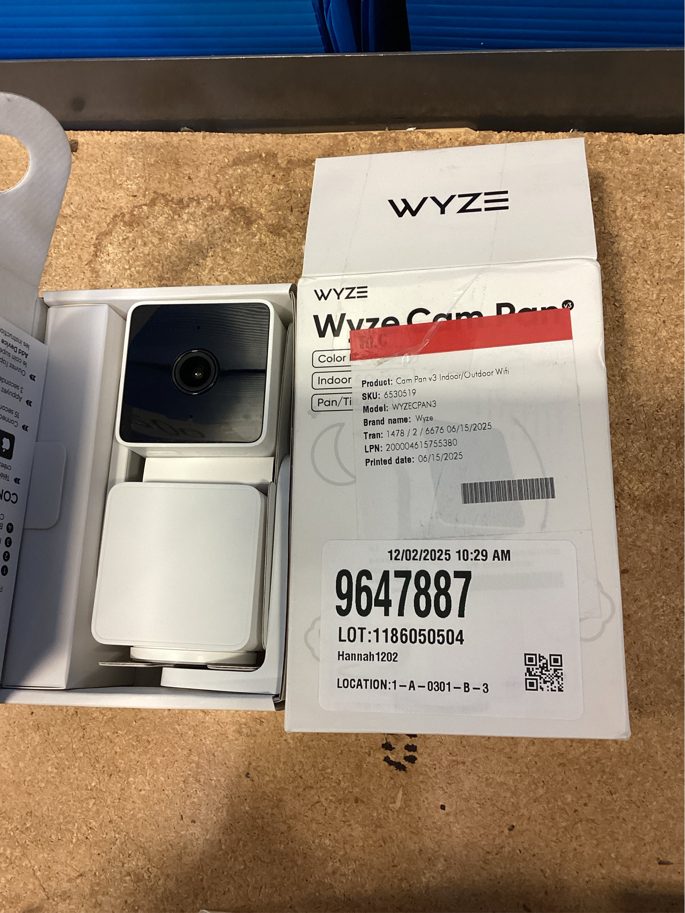 Wyze Pan v3 Wired Indoor/Outdoor 1080P HD Home Security Camera with Privacy Mode