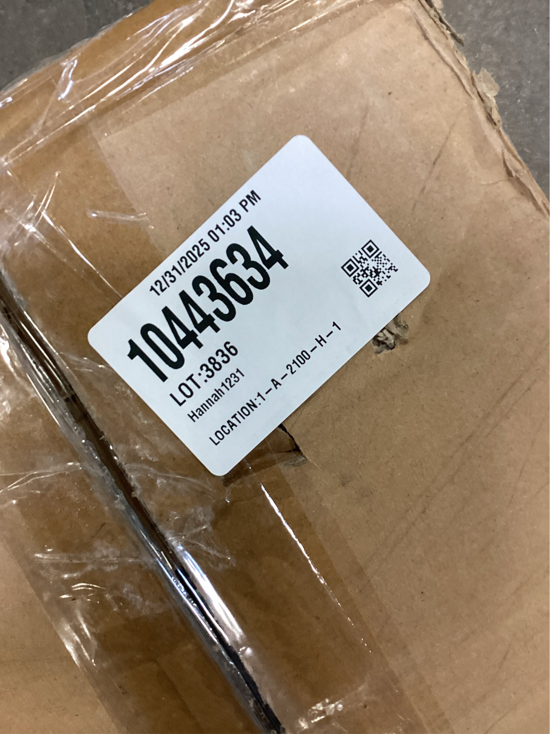 EAST OAK Patio Heater for Commercial Use, 3000W Wall Mounted Electric Infrared Heater, Outdoor Heaters for Patio, Outdoor Heater with IP65 Waterproof & Dustproof Remote Control Black 240V