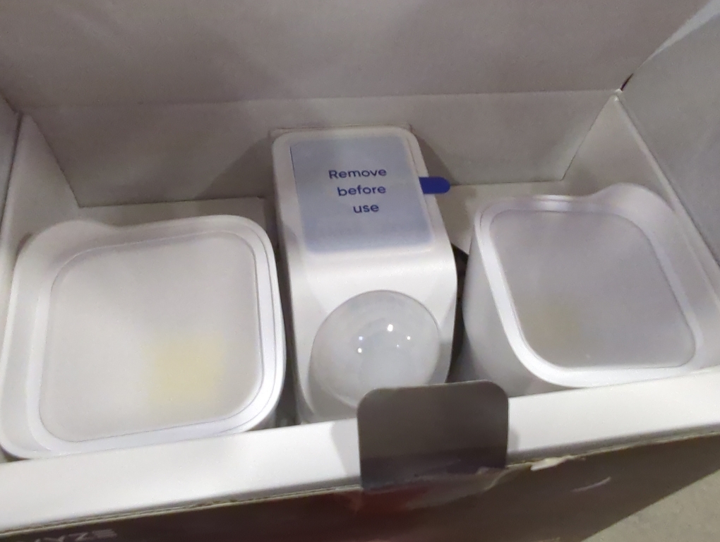 Color White Wyze Wired Outdoor Wi-Fi Floodlight v2 Home Security Camera with 2K Video, Color Night Vision, Motion Activated LEDs - White