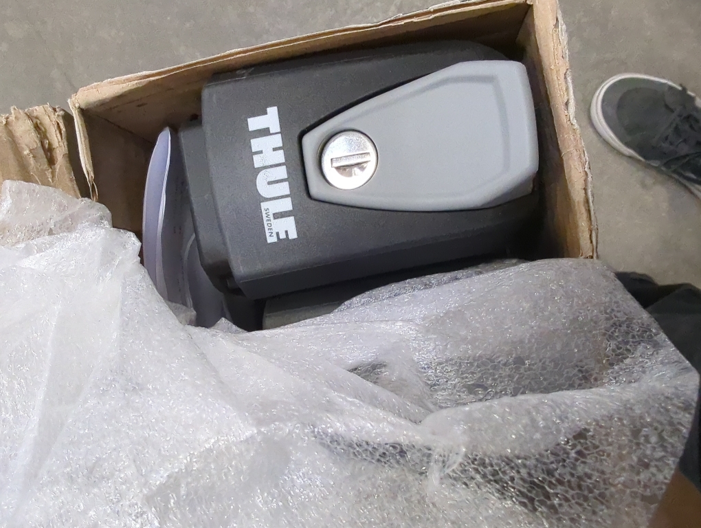 Thule 732607 SnowPack 6 Pairs of skis, Black, L