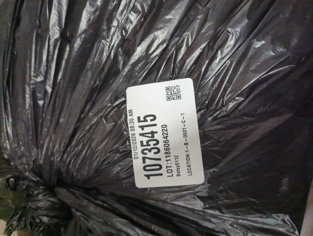 Amazon Basics Air Mattress Queen with Built in Pump, Inflatable air Mattress