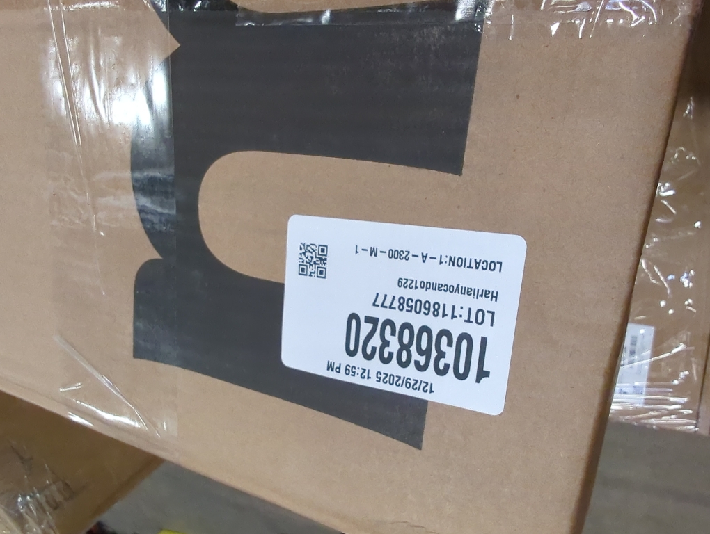 monTEK Long Arm TV Wall Mount for Most 43-80 Inch TVs, 42 Inch Long Extension TV Mount Swivel and Tilt, Full Motion Wall Mount Tv Bracket Fit Max VESA 600 x 400mm, Up to 110 lbs, 16”,18” Studs